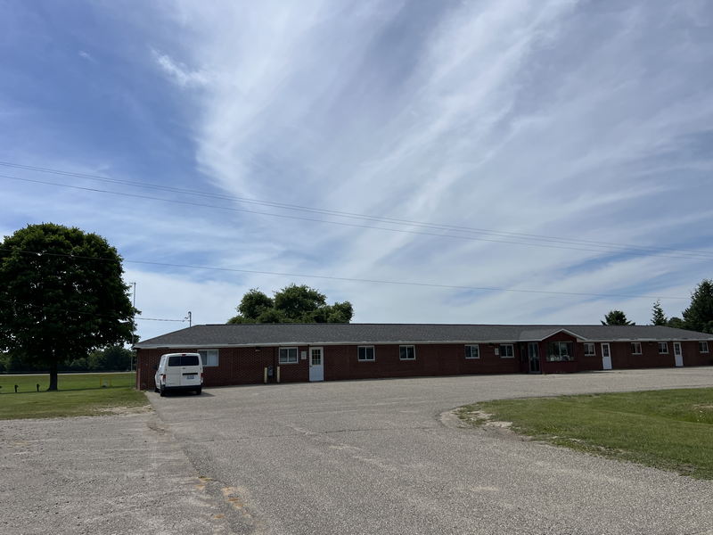 Red Rose Motel (Blessings Motel) - June 15 2024 Photo (newer photo)